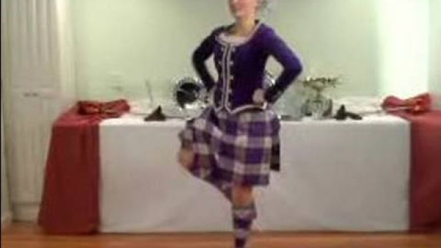 Как делать Флинг в шотландских танцах
