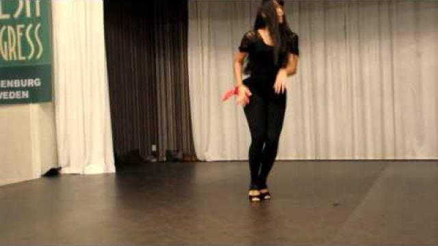 Танцуем пачанга - урок 4 - делаем повороты