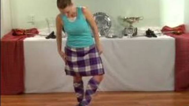 Движения меча в шотландских танцах 2 часть